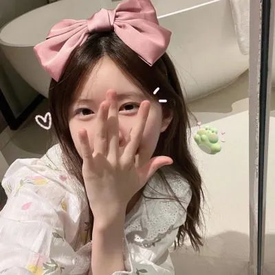 愤怒的黑人女孩与她的怪物